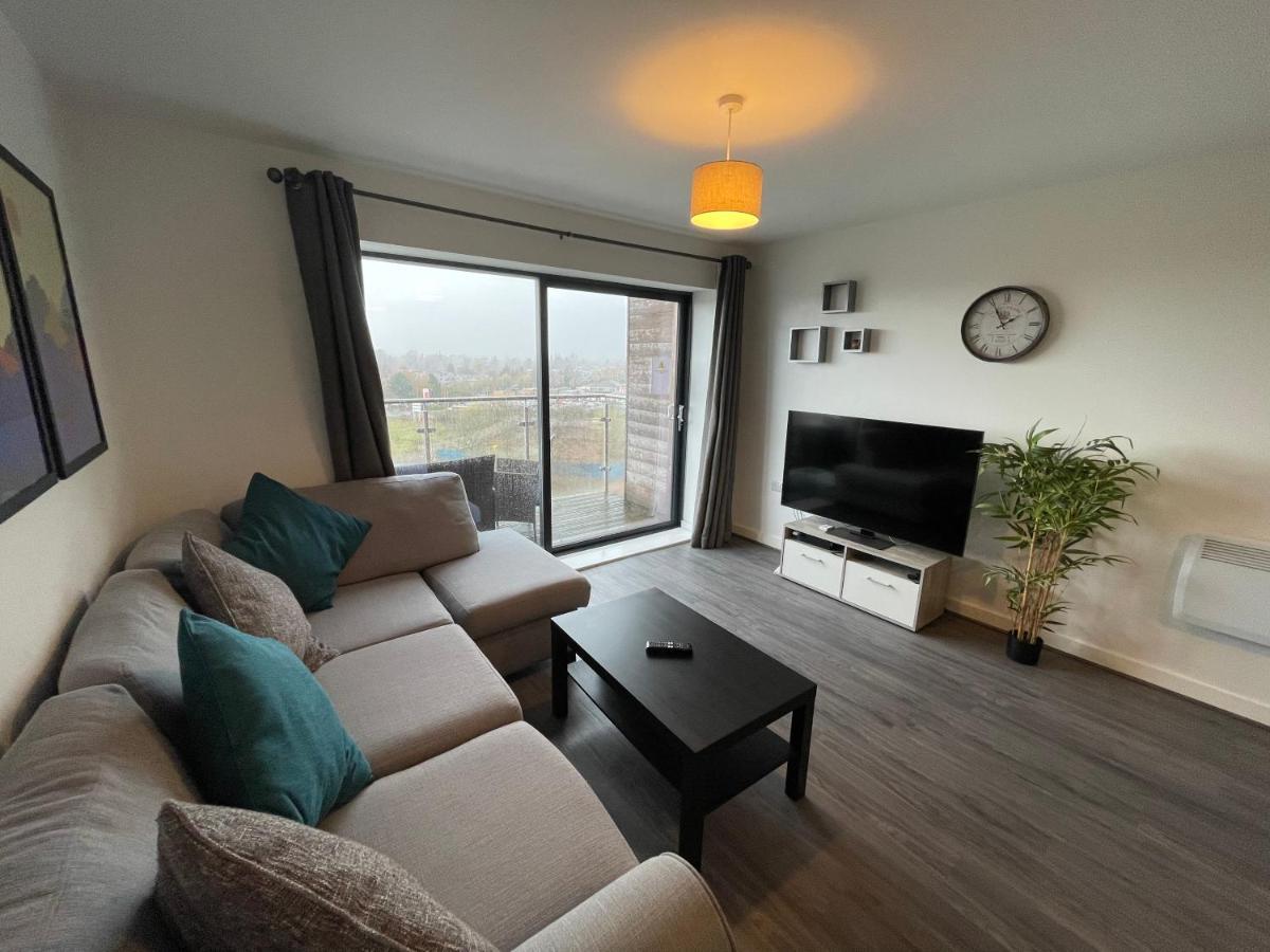 מנצ'סטר Balcony Marina Apartment With City Skyline Views - Free Secure Parking מראה חיצוני תמונה