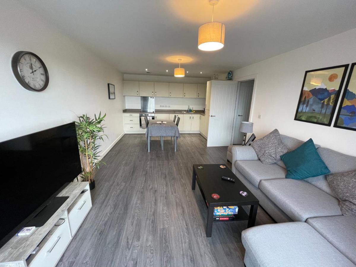 מנצ'סטר Balcony Marina Apartment With City Skyline Views - Free Secure Parking מראה חיצוני תמונה